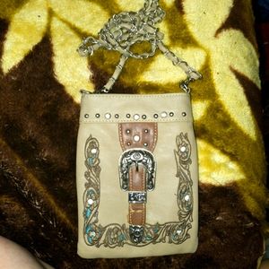 Cool Shoulder Bag with Chain Strap
